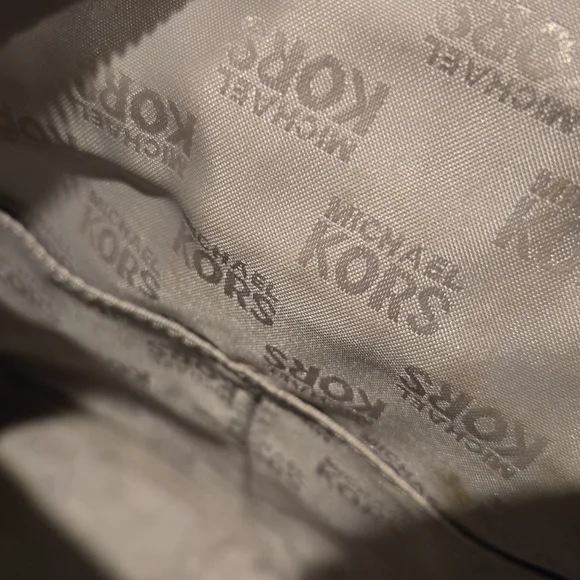 Michael Kors Canvas Blue Flower Backpack - Picture 5 of 11